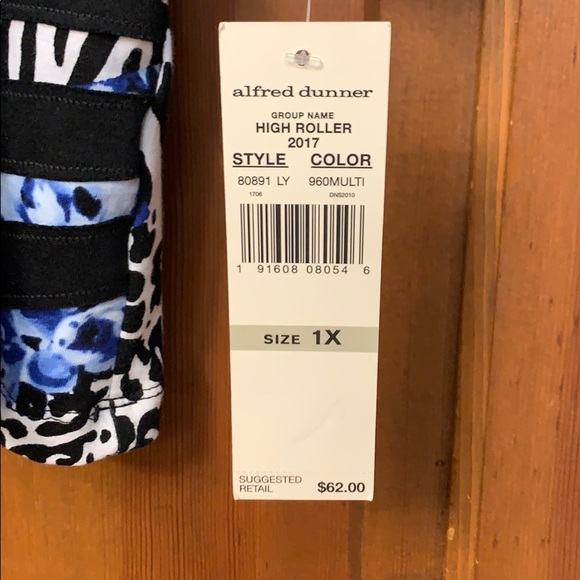 Alfred Dunner NWT Top - Picture 4 of 5